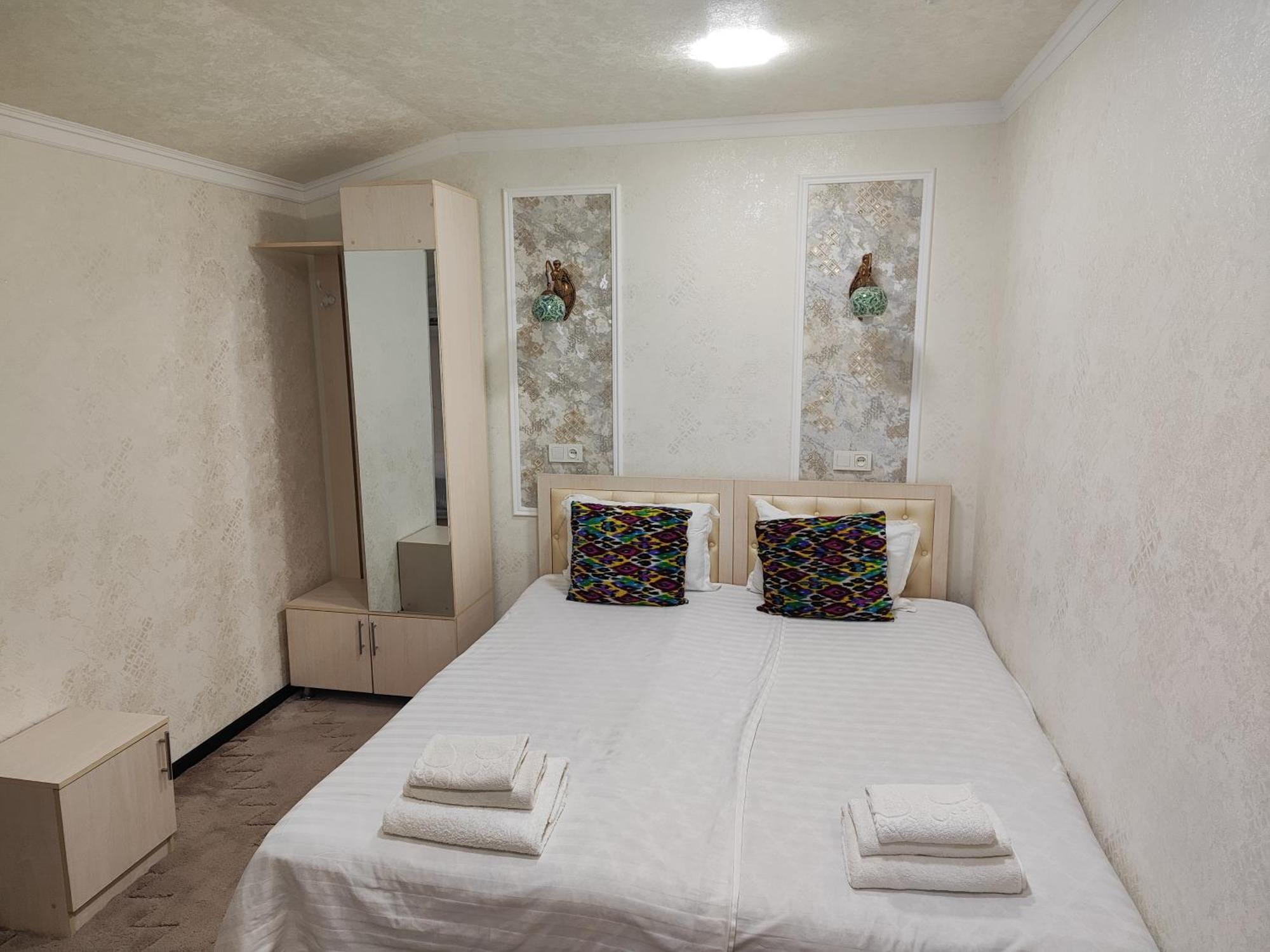 Hotel Suzani Samarkand Buitenkant foto