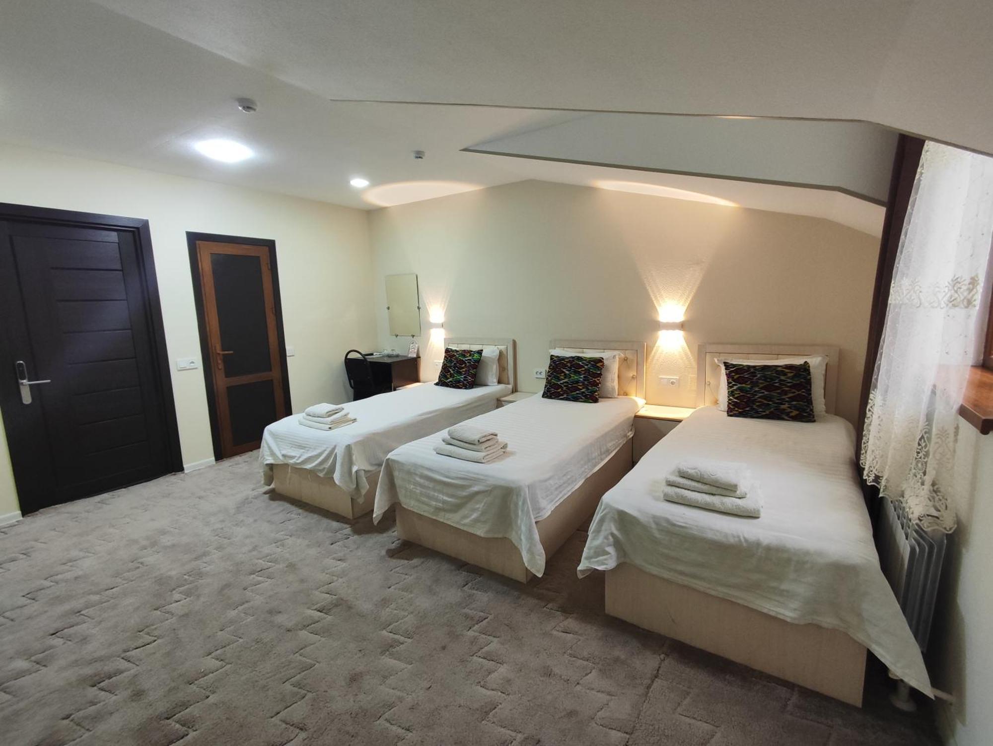 Hotel Suzani Samarkand Buitenkant foto